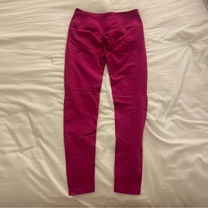 Hot pink BUTT SCRUNCH leggings (medium)